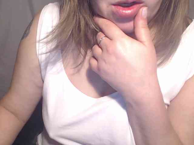 1hardnipples1 webcam