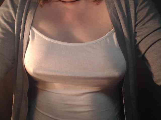 1hardnipples1 webcam