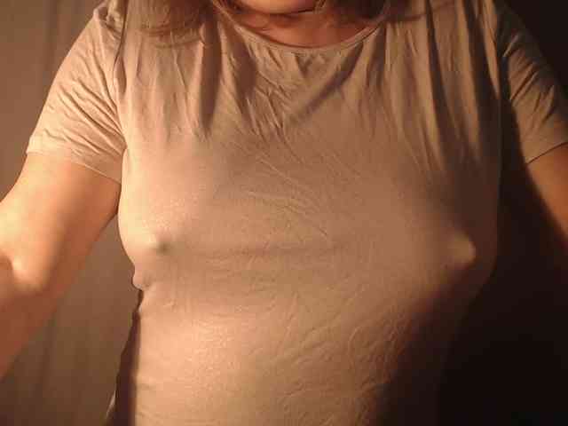 1hardnipples1 webcam