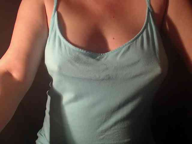 1hardnipples1 webcam