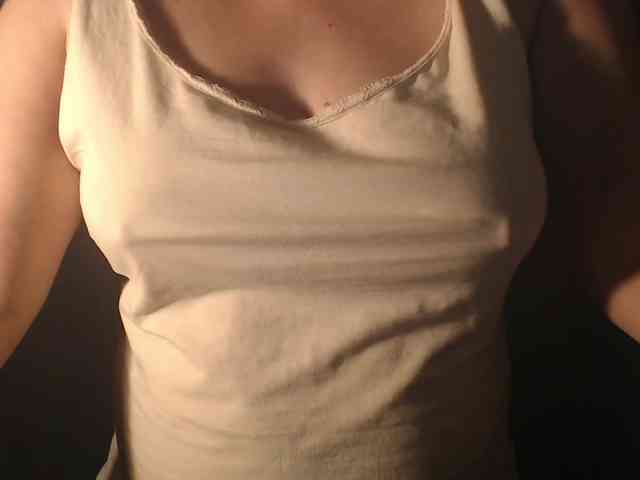 1hardnipples1 webcam