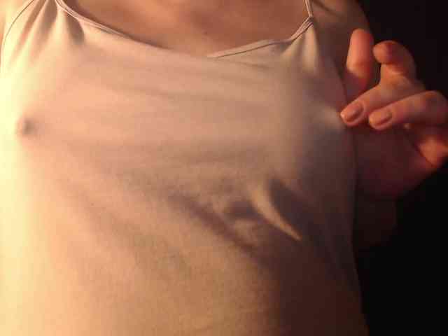 1hardnipples1 webcam