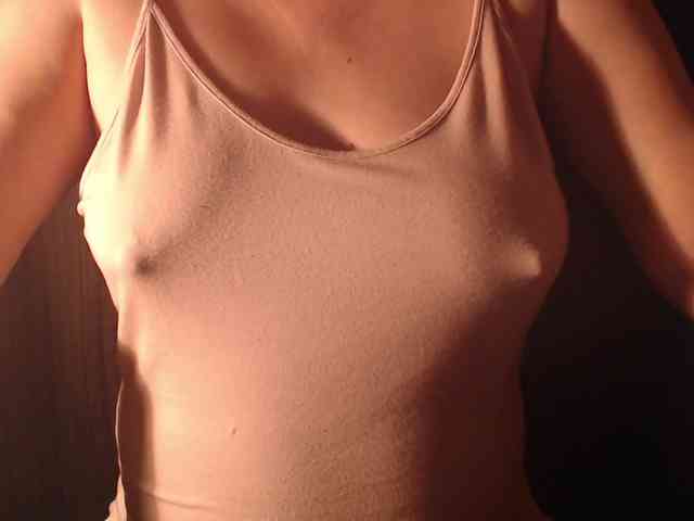 1hardnipples1 webcam