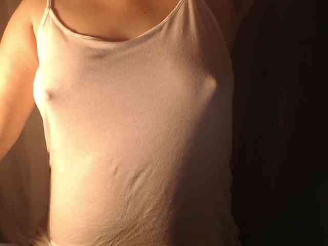 1hardnipples1 webcam