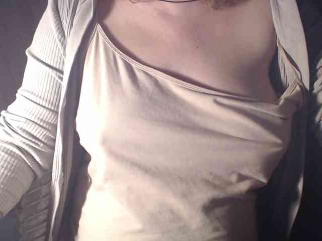 1hardnipples1 webcam