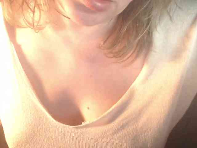 1hardnipples1 webcam