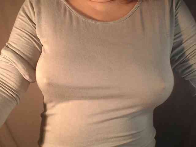 1hardnipples1 webcam