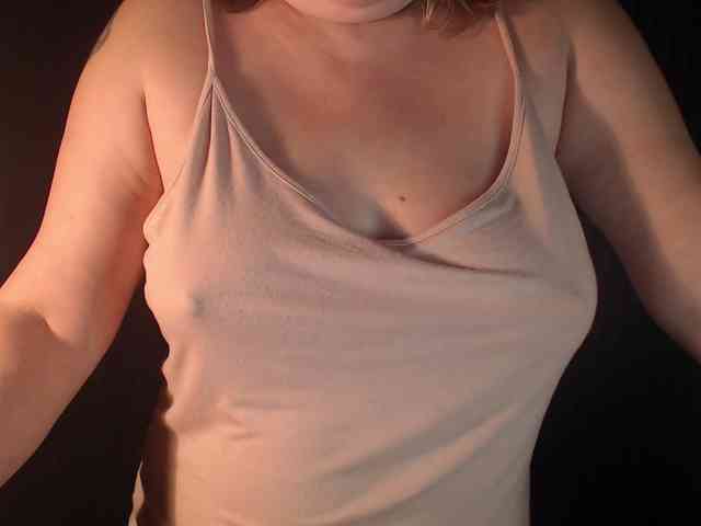 1hardnipples1 webcam