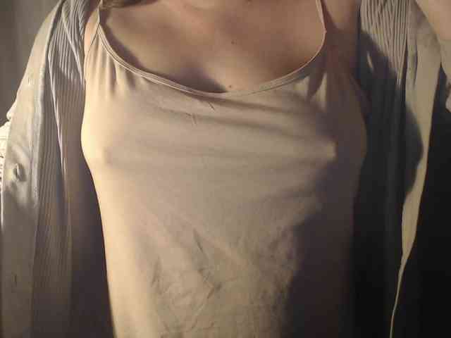 1hardnipples1 webcam