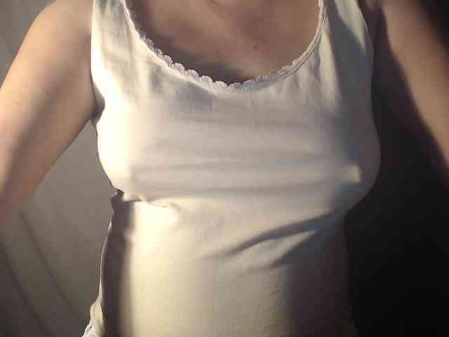 1hardnipples1 webcam