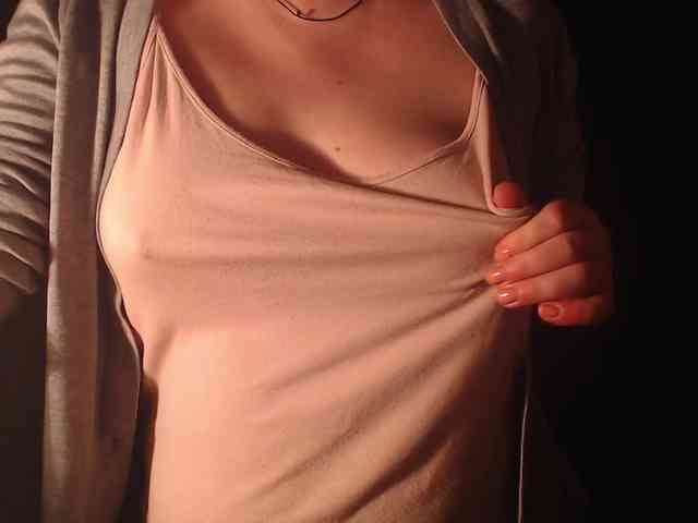 1hardnipples1 webcam