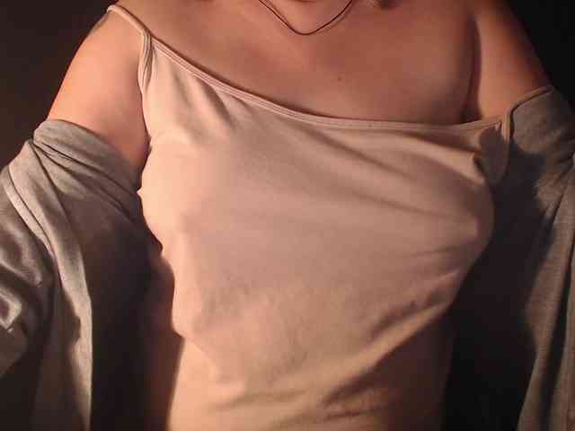 1hardnipples1 webcam