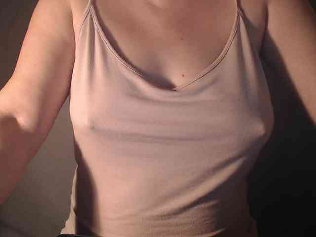 1hardnipples1 webcam