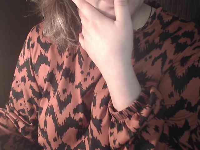 1hardnipples1 webcam