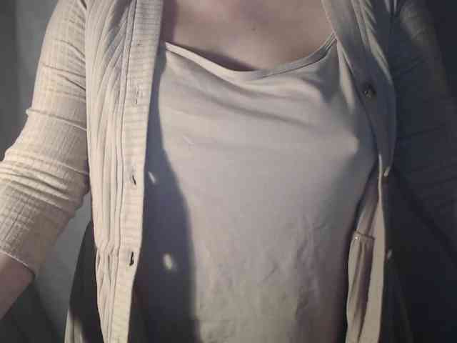 1hardnipples1 webcam