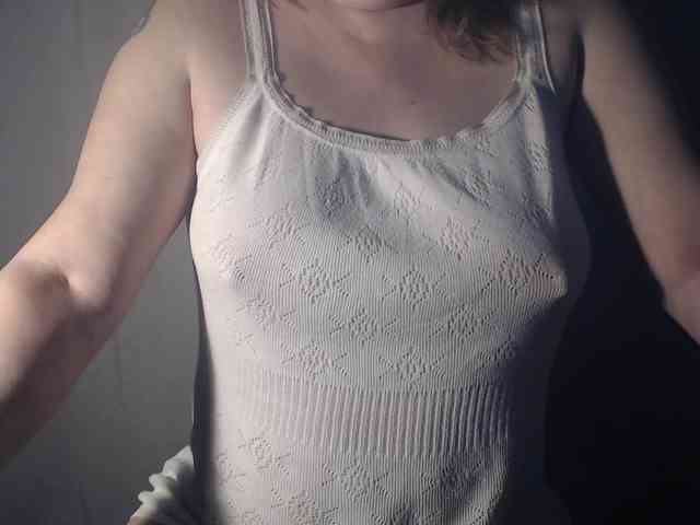 1hardnipples1 webcam