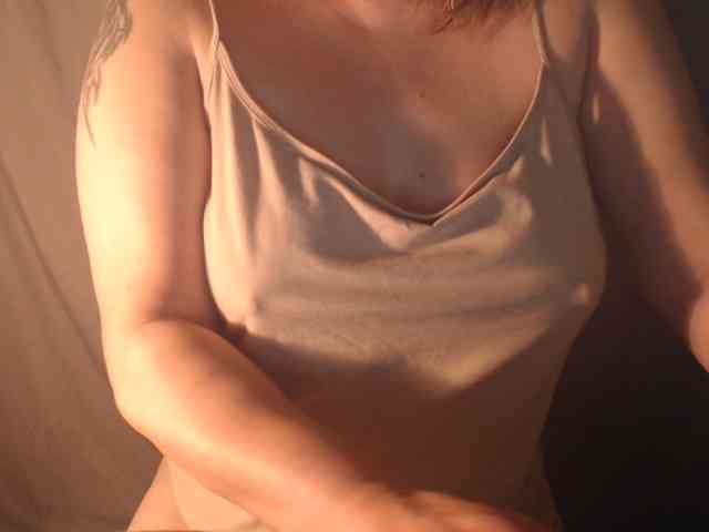 1hardnipples1 webcam