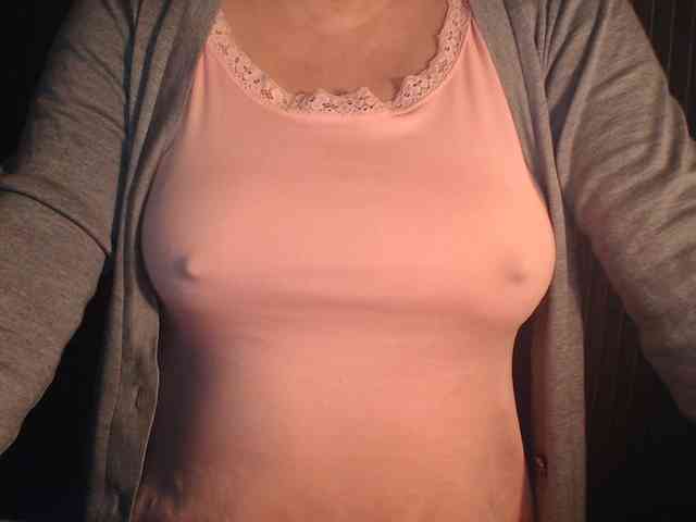 1hardnipples1 webcam