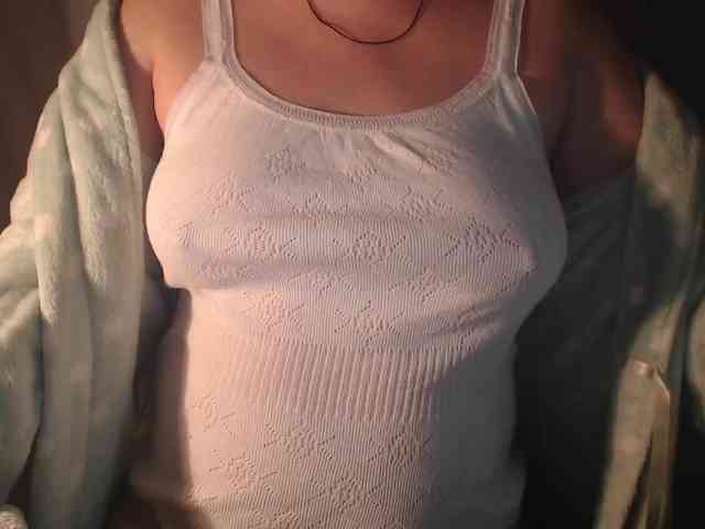 1hardnipples1 webcam