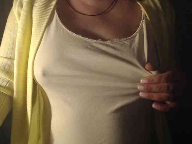 1hardnipples1 webcam