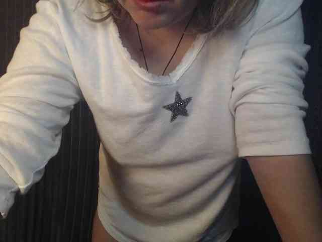 1hardnipples1 webcam