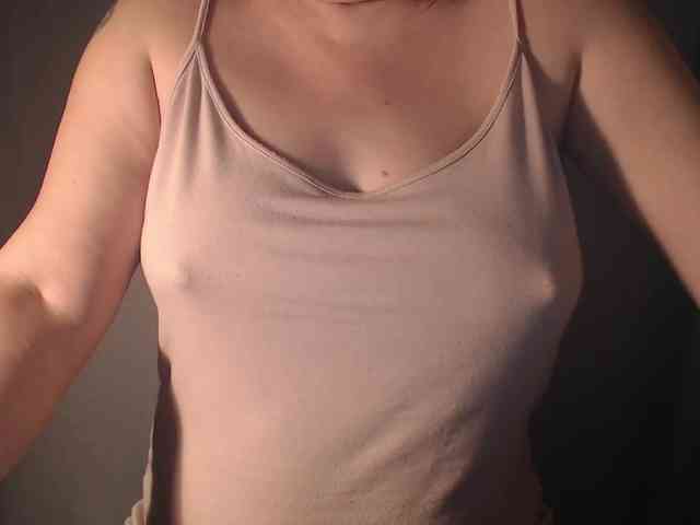 1hardnipples1 webcam