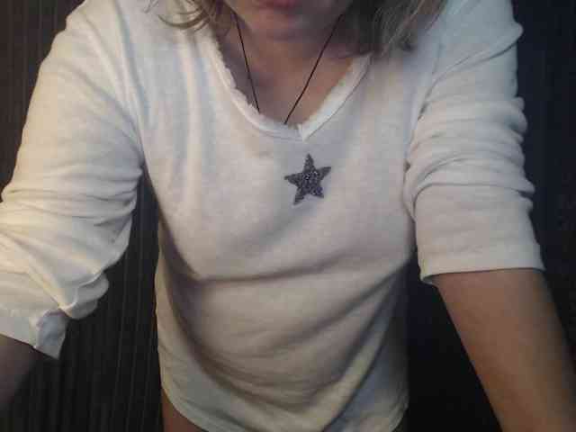 1hardnipples1 webcam