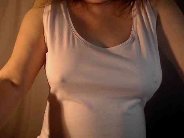 1hardnipples1 webcam