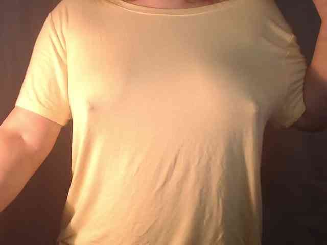 1hardnipples1 webcam