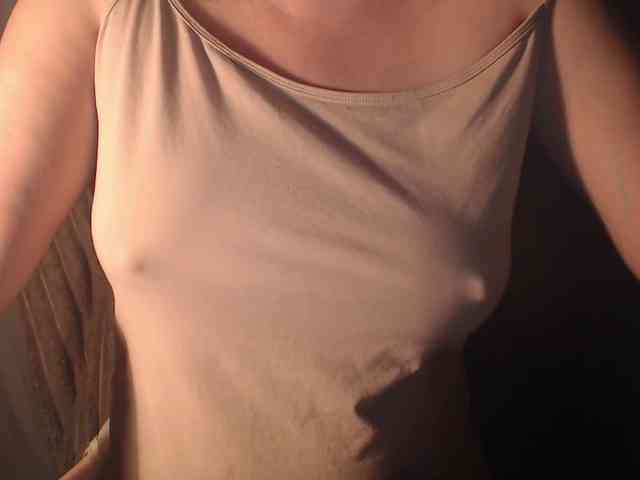 1hardnipples1 webcam