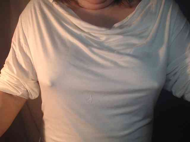 1hardnipples1 webcam