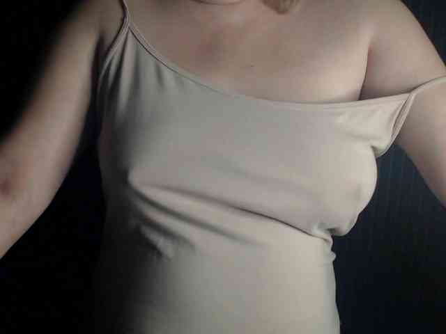 1hardnipples1 webcam