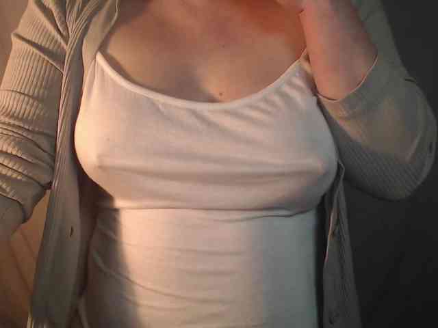 1hardnipples1 webcam