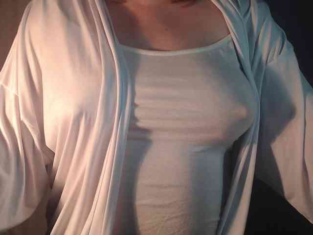 1hardnipples1 webcam