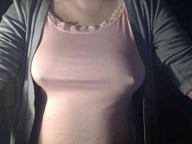 1hardnipples1 webcam