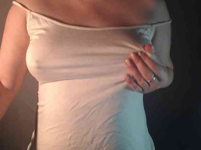 1hardnipples1 webcam