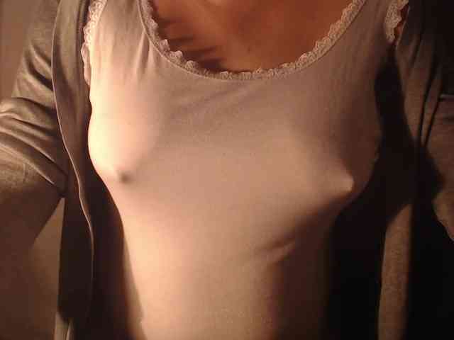 1hardnipples1 webcam
