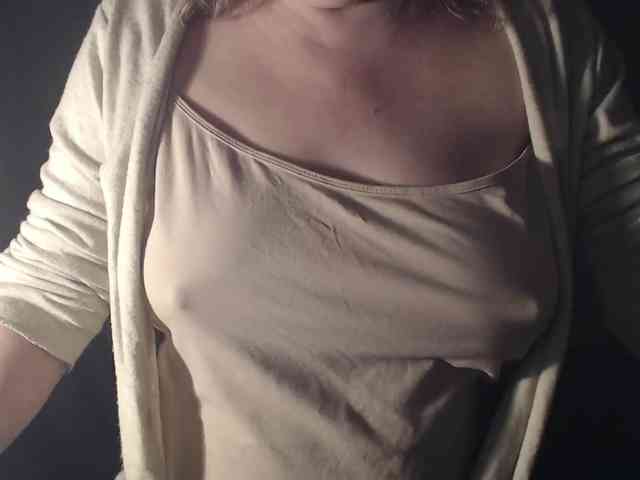 1hardnipples1 webcam