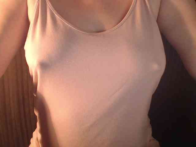 1hardnipples1 webcam