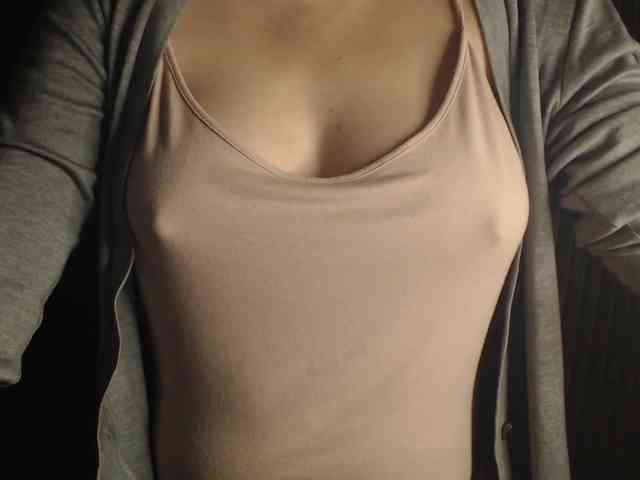 1hardnipples1 webcam