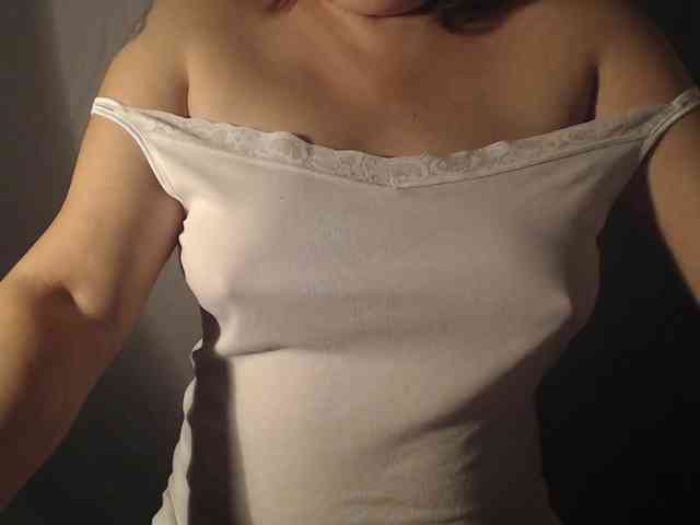 1hardnipples1 webcam