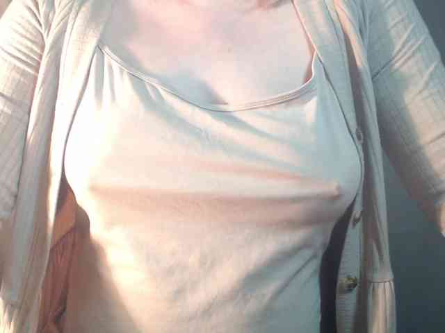 1hardnipples1 webcam