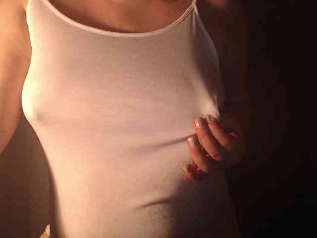 1hardnipples1 webcam