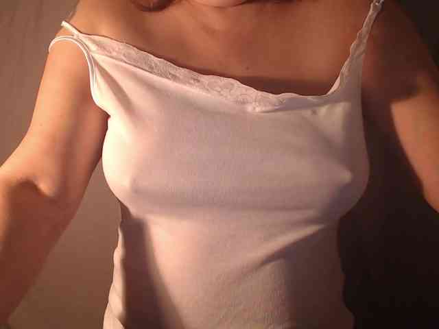 1hardnipples1 webcam