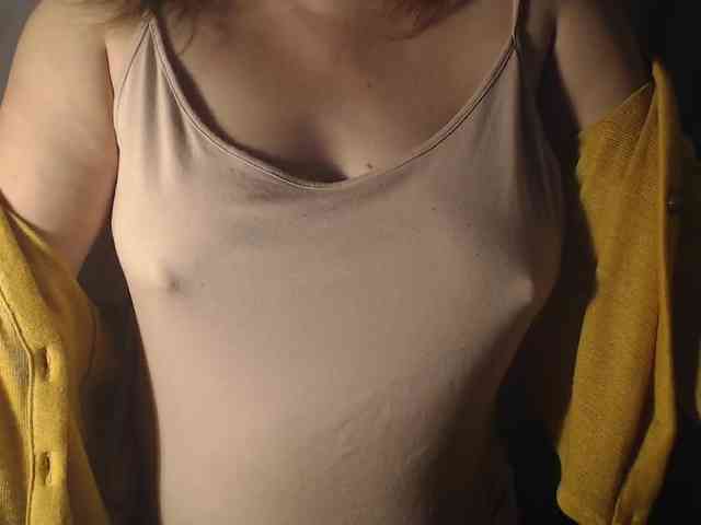 1hardnipples1 webcam