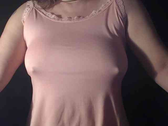 1hardnipples1 webcam