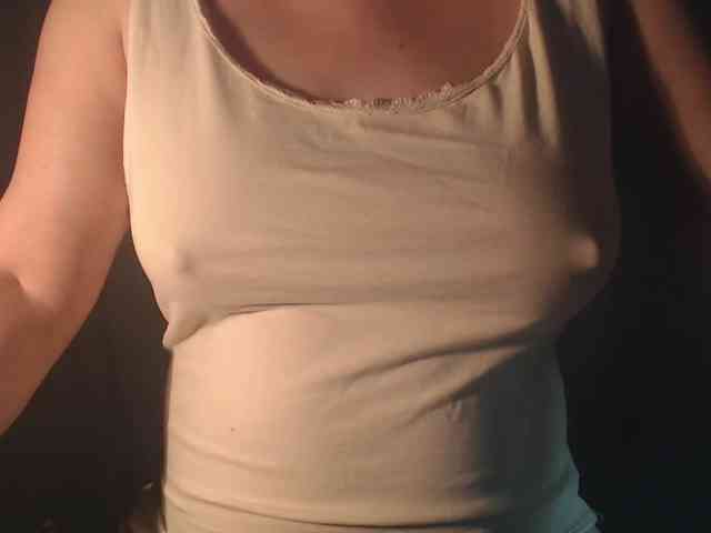 1hardnipples1 webcam