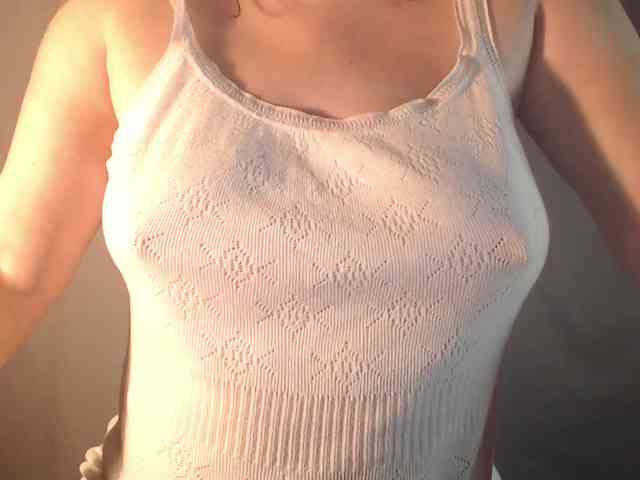 1hardnipples1 webcam