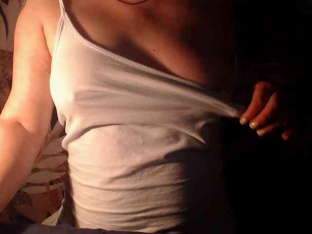 1hardnipples1 webcam