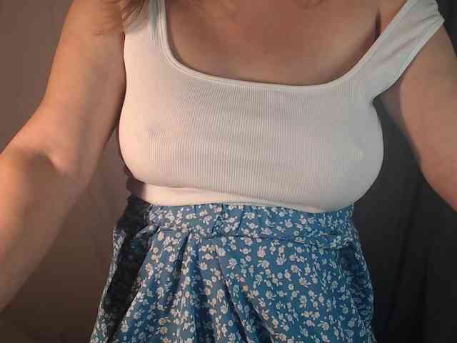 1hardnipples1 webcam